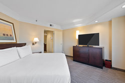  - Harmony Suites Meadowlands Secaucus - I-95, Exit 17