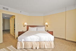  - Harmony Suites Meadowlands Secaucus - I-95, Exit 17