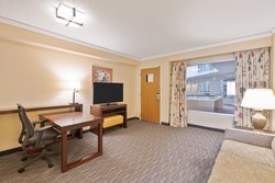  - Harmony Suites Meadowlands Secaucus - I-95, Exit 17