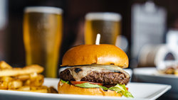  - Holiday Inn & Suites Centreville Montreal