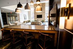  - Fairfield Inn & Suites by Marriott Racetrack Washington - I-79, Exit 41