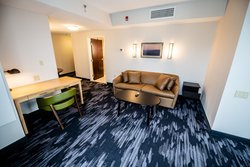  - Fairfield Inn & Suites by Marriott Racetrack Washington - I-79, Exit 41