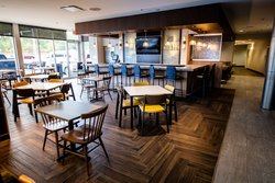  - Fairfield Inn & Suites by Marriott Racetrack Washington - I-79, Exit 41