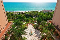  - Ritz-Carlton Hotel Naples