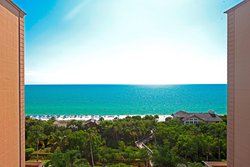  - Ritz-Carlton Hotel Naples