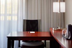  - Courtyard by Marriott Greensboro - I-40, Exit 214