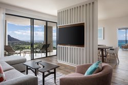  - Marriott Waikiki Beach Resort & Spa Honolulu