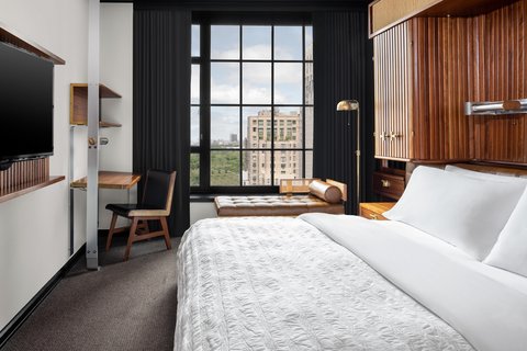 Manhattan Style Cozy King