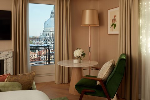 THE ST REGIS VENICE - Photo 98