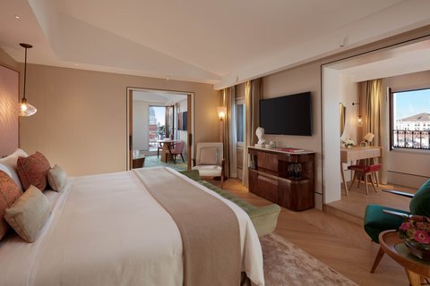 THE ST REGIS VENICE - Photo 100