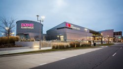  - Holiday Inn Express & Suites Morton - I-74, Exit 102