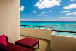  - Royal Hawaiian Hotel by Sheraton Waikiki Honolulu