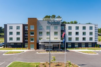 Fairfield Inn by Marriott