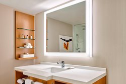  - Delta Hotel by Marriott Calgary Downtown