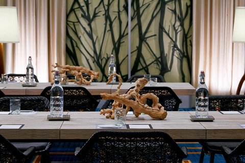 RENAISSANCE DALLAS HOTEL - Photo 63