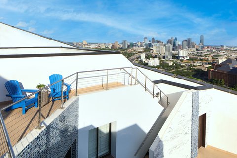 RENAISSANCE DALLAS HOTEL - Photo 36