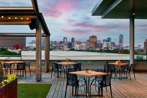 RENAISSANCE DALLAS HOTEL - Photo 70