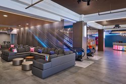  - Aloft Hotel Downtown Houston - I-10, Exit 769A & 769B