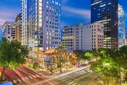  - Aloft Hotel Downtown Austin - I-35, Exit 234B