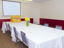  - BCMInns Hotel Lloydminster