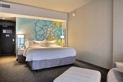  - Courtyard by Marriott Hotel Quebec City