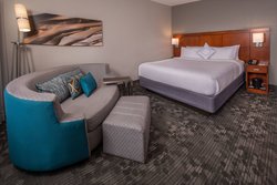  - Courtyard by Marriott Hotel Dulles
