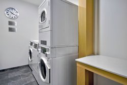  - Fairfield Inn & Suites by Marriott West Chester - I-75, Exit 19