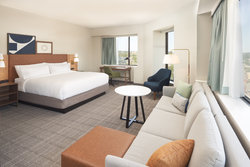  - Staybridge Suites Downtown Wilmington - I-95, Exit 7