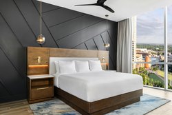  - Club Wyndham Resort Downtown Atlanta - I-75 & I-85, Exit 248C & 249A