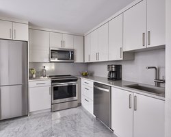  - AKA Central Park Hotel New York