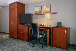  - Courtyard by Marriott Hotel Newark