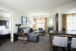  - Residence Inn by Marriott Westlake Village - US 101, Exit 39