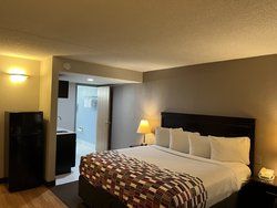  - Red Roof Inn & Suites Westampton