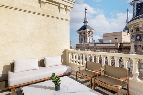 JW MARRIOTT HOTEL MADRID - Photo 78