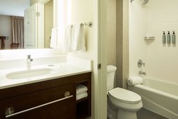  - Residence Inn by Marriott Westlake Village - US 101, Exit 39