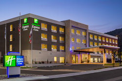  - Holiday Inn Express & Suites Ukiah