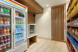  - Holiday Inn Express & Suites Ukiah