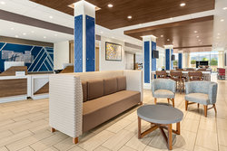  - Holiday Inn Express & Suites Ukiah