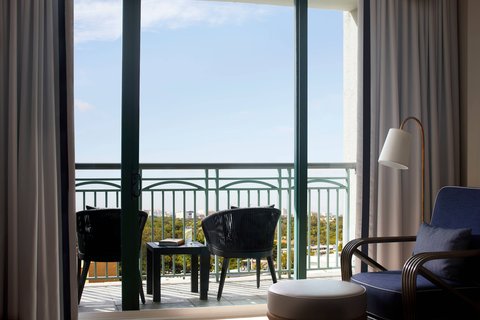 THE RITZ-CARLTON COCONUT GROVE MIAMI - Photo 28