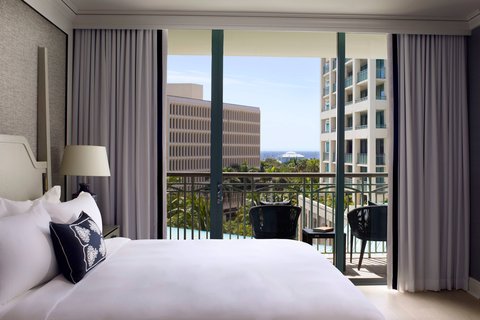 THE RITZ-CARLTON COCONUT GROVE MIAMI - Photo 11