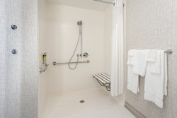  - Holiday Inn Express & Suites Firestone - I-25, Exit 240
