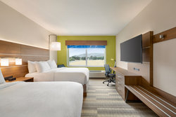 - Holiday Inn Express & Suites Ukiah