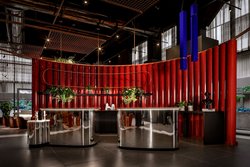  - W Hotel Downtown Toronto