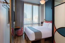  - Moxy Hotel by Marriott Lower East Side New York