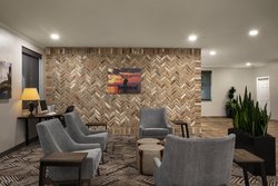  - Candlewood Suites Downtown Mobile - I-10, Exit 26B