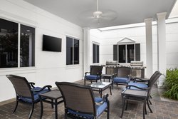  - Candlewood Suites Downtown Mobile - I-10, Exit 26B