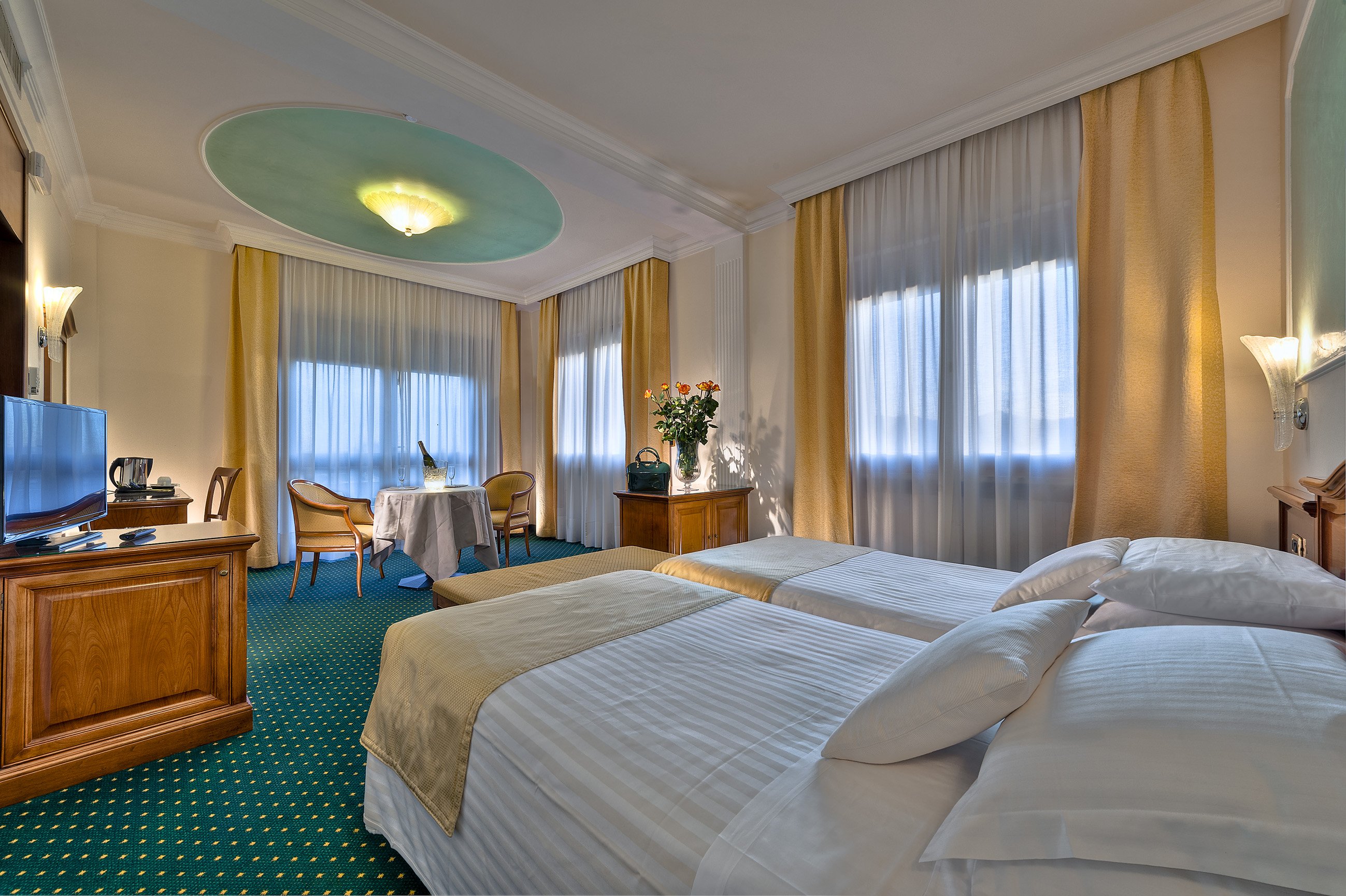 HOTEL ANTONIANO TERME-guestroom-Suite Tende Chiuse B.jpg