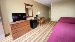  - Magnuson Copper Crown Hotel Hancock