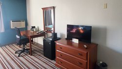  - Magnuson Copper Crown Hotel Hancock