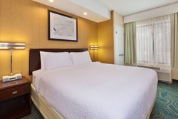  - SpringHill Suites by Marriott Grand Rapids Airport SE